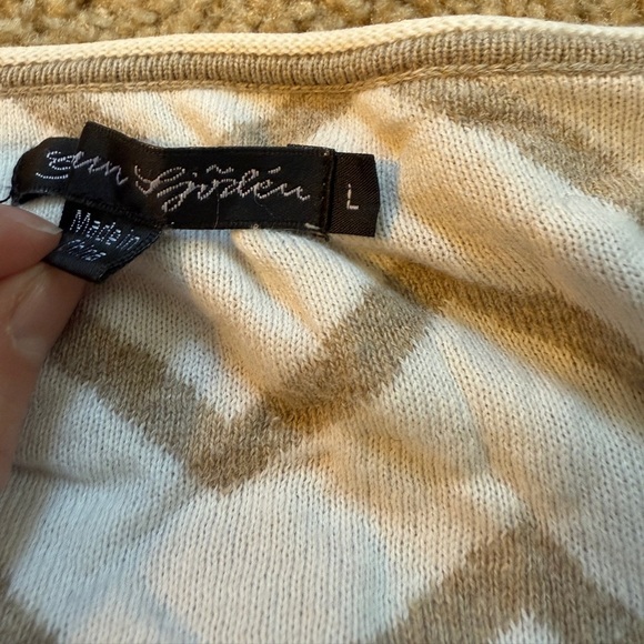 Tan and white cardigan - Picture 2 of 8